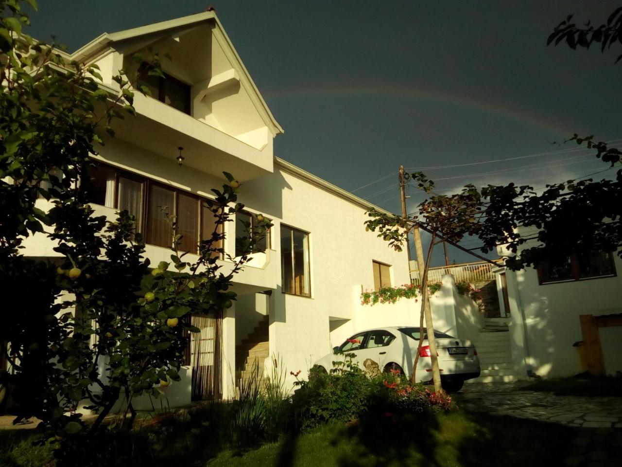 Honey Home By Kostoski Inn Prilep Bagian luar foto