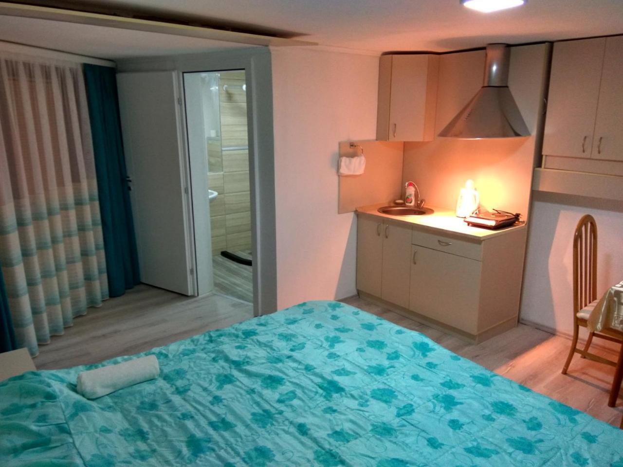 Honey Home By Kostoski Inn Prilep Bagian luar foto