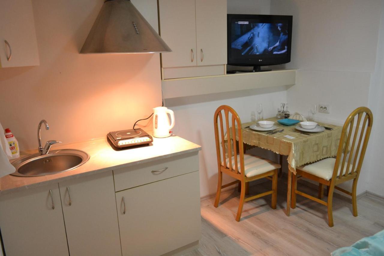 Honey Home By Kostoski Inn Prilep Bagian luar foto